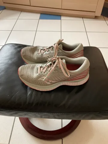 Brugt Saucony Running Shoes Running Shoes