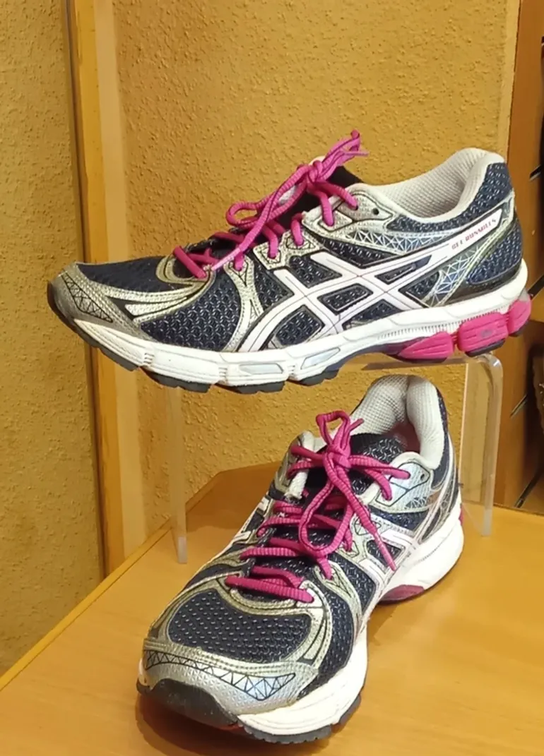 Asics Running Shoes bike de segunda mano — imagen 7 de 10