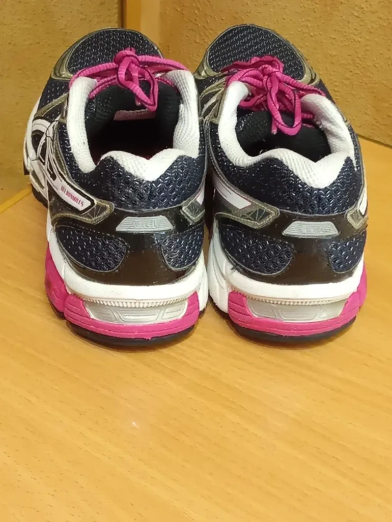 Asics Running Shoes bike de segunda mano — imagen 3 de 10