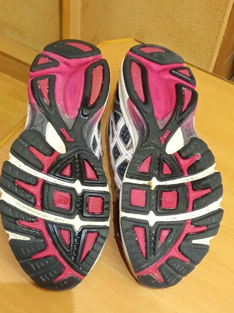 Asics Running Shoes bike de segunda mano — imagen 5 de 10