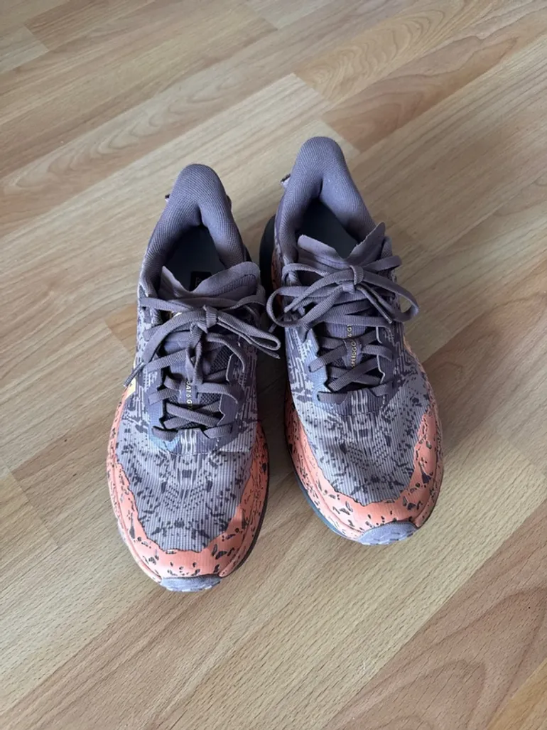 Käytetty Hoka Speedgoat 6 bike — kuva 2 / 9