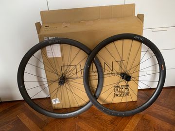 Hunt Carbon Gravel Race 40mm 2024 Wheels usato