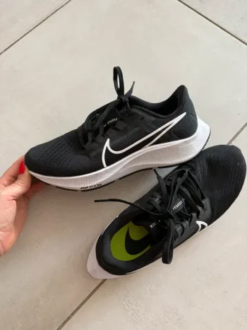 Gebrauchtes Pegasus Air Zoom Running Shoes