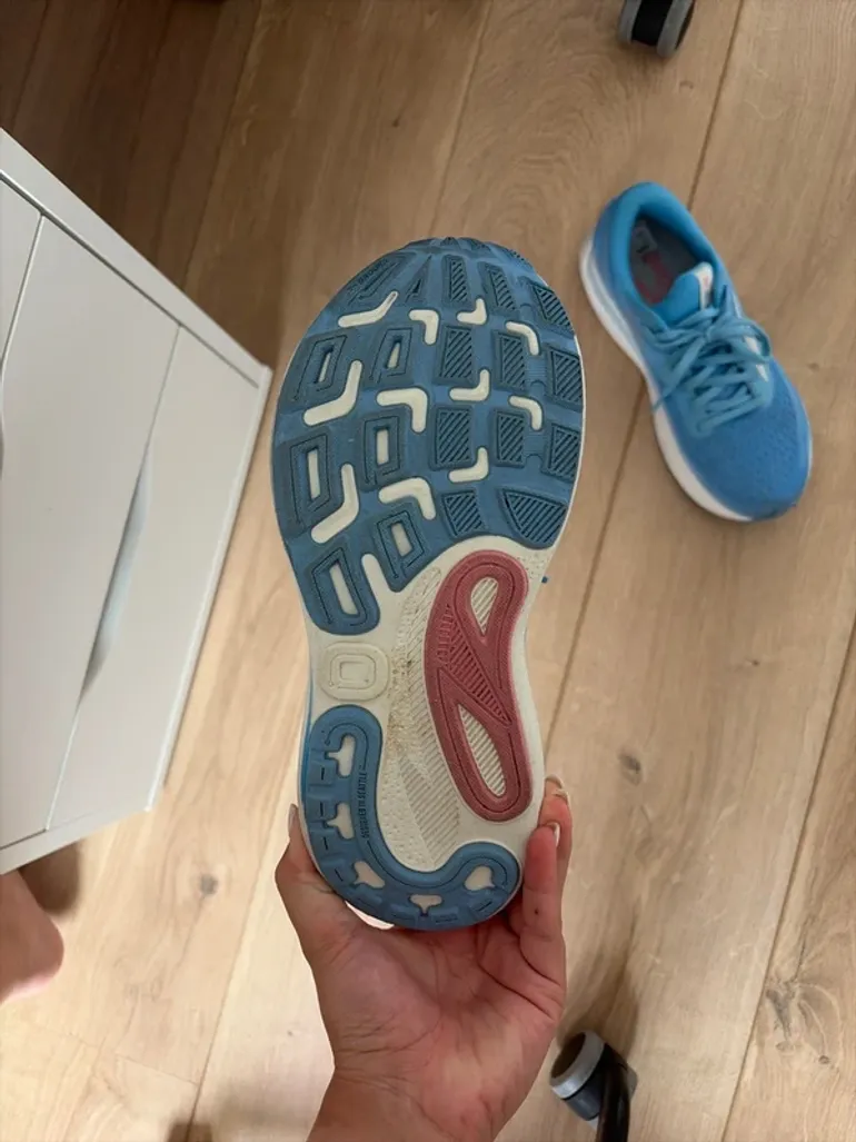 Used Brooks Laufschuhe bike — image 3 of 4