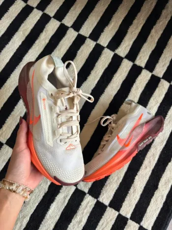 Used Pegasus GTX Trail Running Shoes