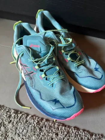Tweedehands Asics Laufschuhe Running Shoes