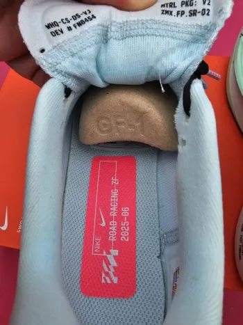 Used 100% Zoom Fly 6 bike — image 6 of 12
