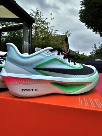 Used 100% Zoom Fly 6 bike — image 2 of 12