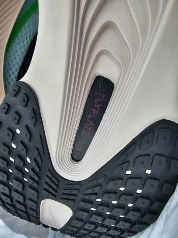Used 100% Zoom Fly 6 bike — image 10 of 12
