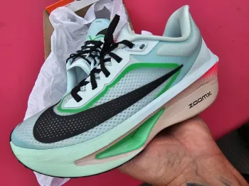 Used 100% Zoom Fly 6 bike — image 4 of 12
