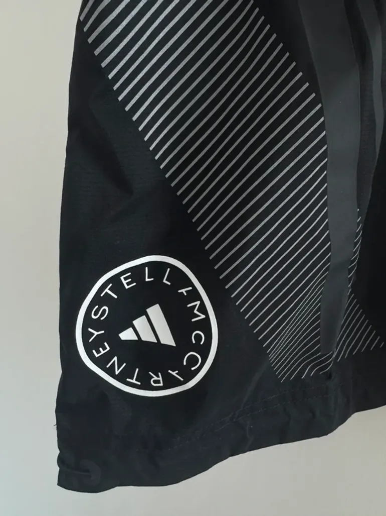 Adidas x Stella McCartney Laufweste bike d'occasion — image 2 sur 5