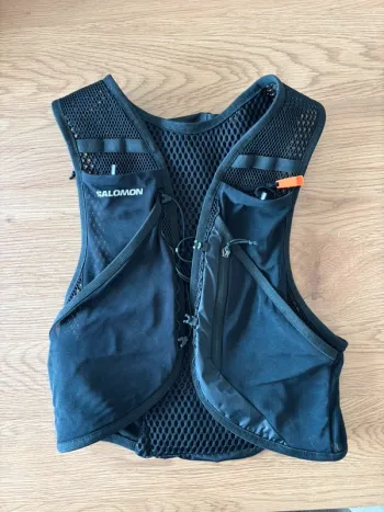 Used Salomon Active Skin 8 Running Accessories