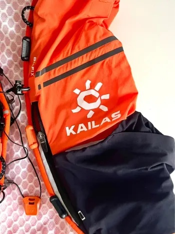 Używany Salomon Trail Running Vest bike — zdjęcie 2 z 5