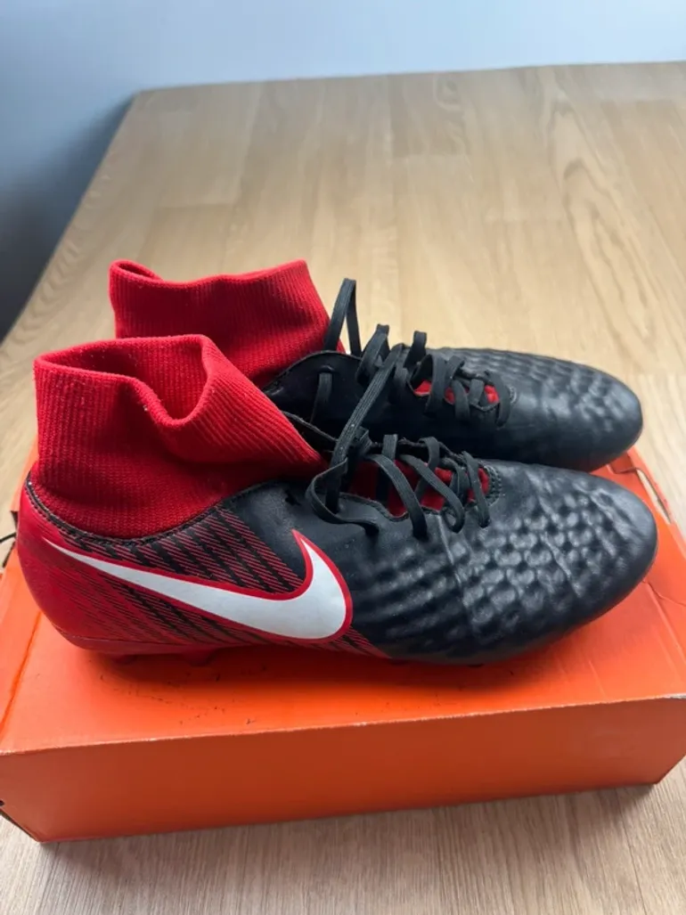 Used Nike Magista Obra FG bike — image 4 of 7