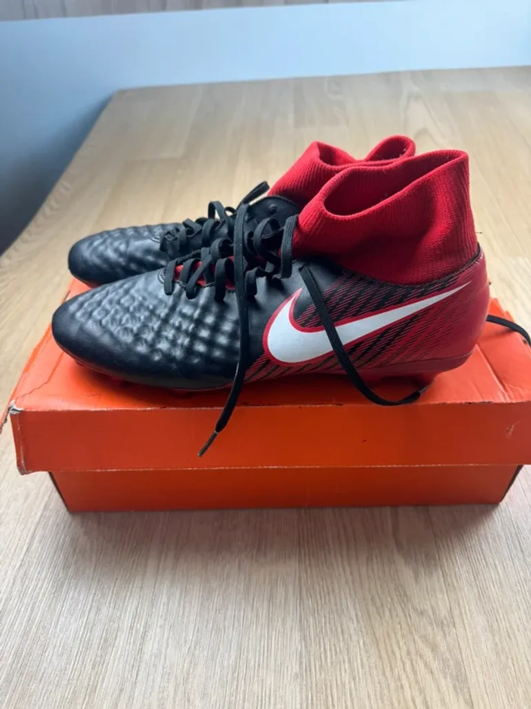Used Nike Magista Obra FG bike — image 2 of 7