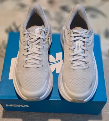 Used Hoka sneakers bike — image 3 of 13