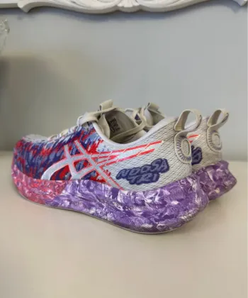 Used Asics Noosa Tri 16 Running Shoes