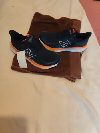 Used New Balance 1080 bike — image 4 of 7