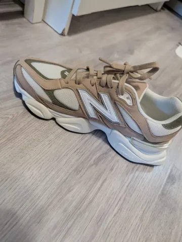 Używany New Balance Sneakers Running Shoes