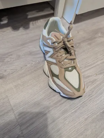 Used New Balance Sneakers bike — image 2 of 6