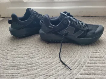 Used New Balance Nitrel Gore-Tex bike — image 2 of 4