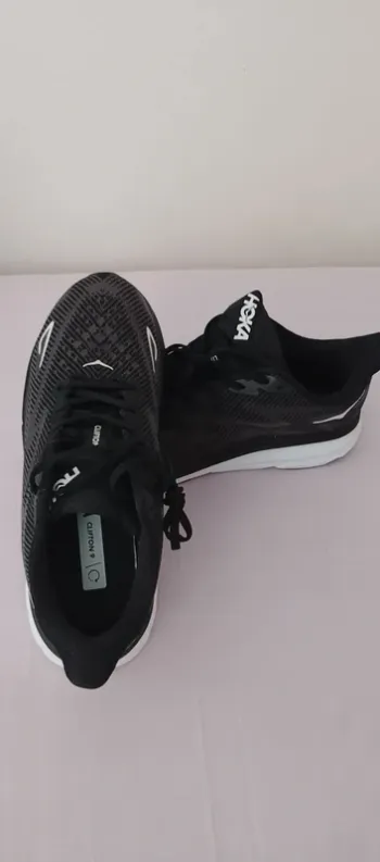 Used Hoka Chaussures de course bike — image 3 of 5