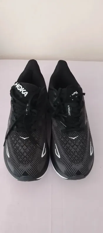 Used Hoka Chaussures de course bike — image 2 of 5