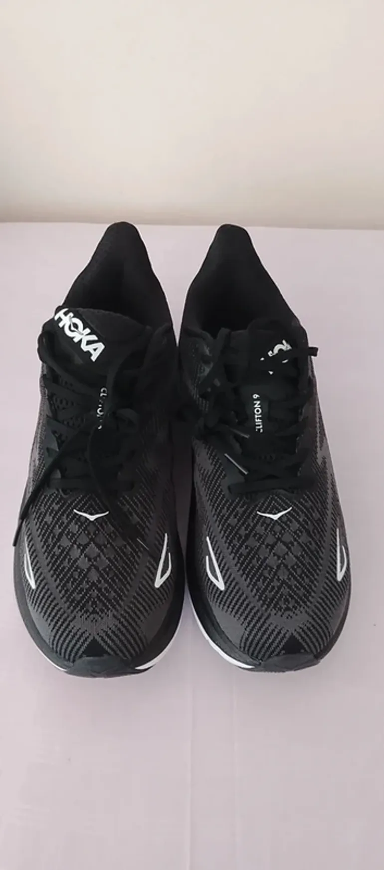 Used Hoka Chaussures de course bike — image 2 of 5