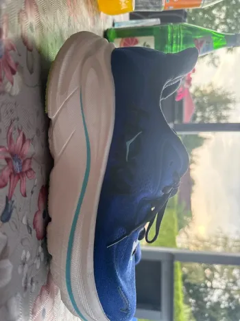 Used Hoka Clifton 10 Running Shoes