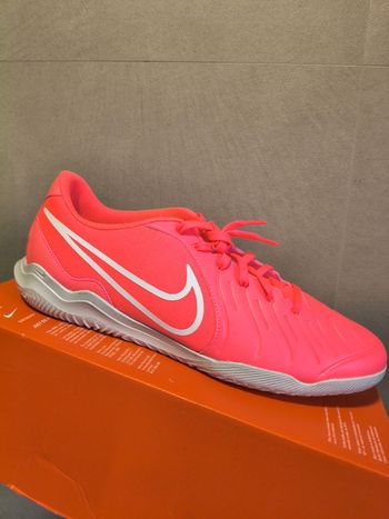 Použité Nike Legend 10 club Football & Soccer