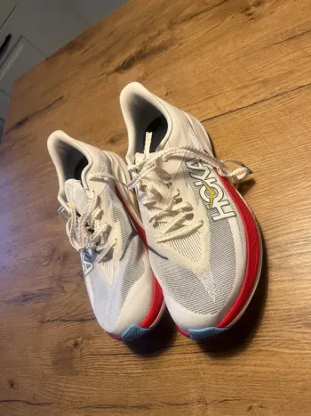 Used Hoka Rocket X3 bike — image 3 of 4