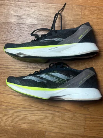 Gebrauchtes Lightweight Adizero Takumi Sen 10 Running Shoes
