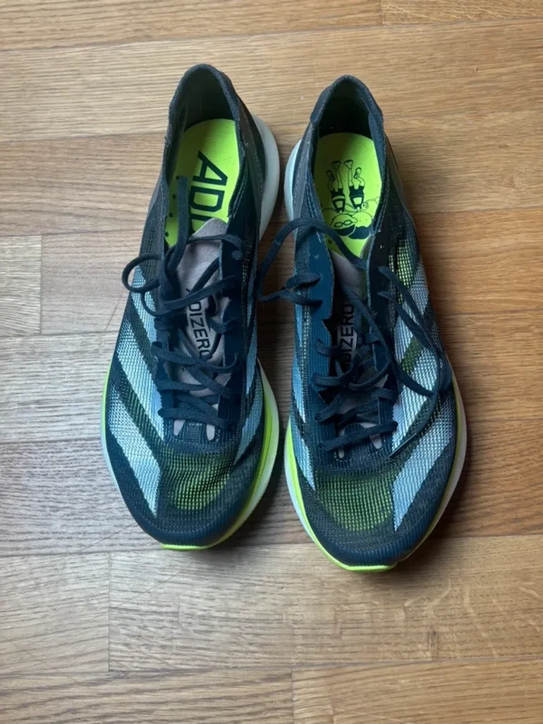 Lightweight Adizero Takumi Sen 10 bike d'occasion — image 4 sur 8