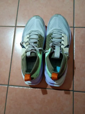 Nike ZoomX Zegama Trail 2 bike d'occasion — image 4 sur 4