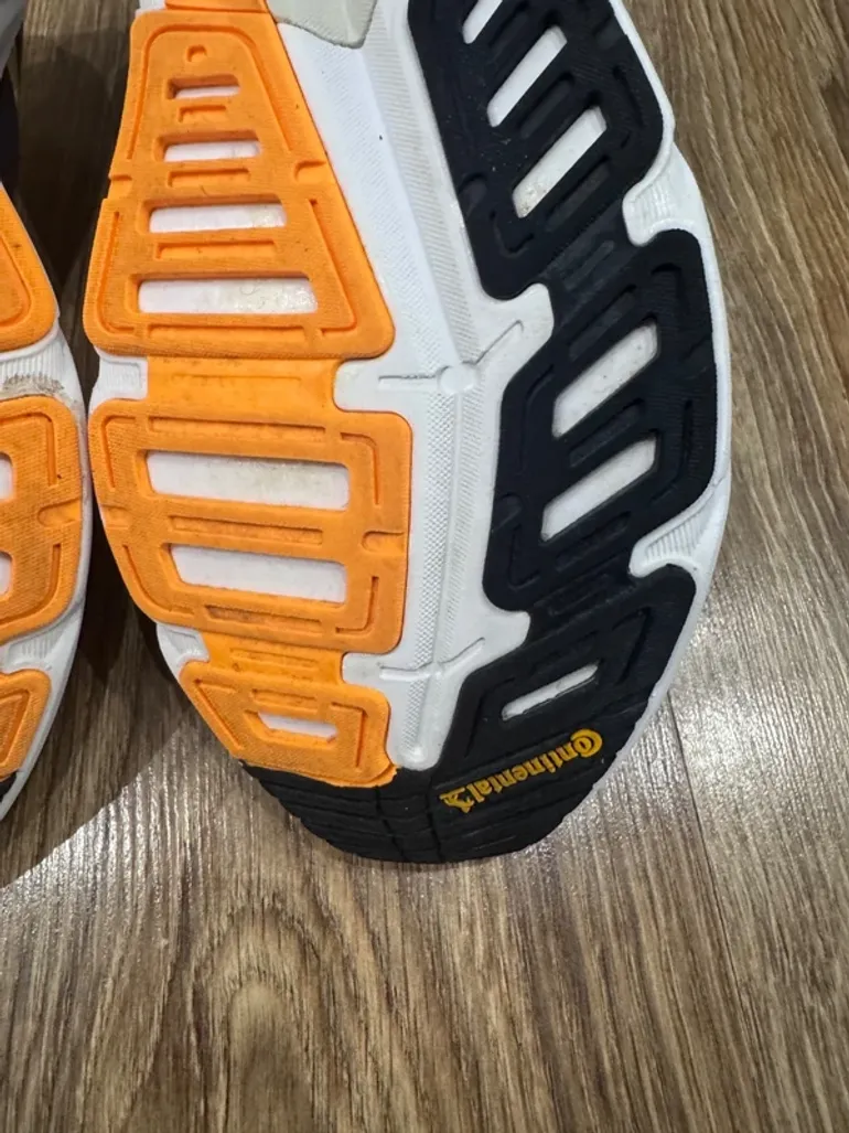 Käytetty Adidas Adistar GX3014 bike — kuva 14 / 15
