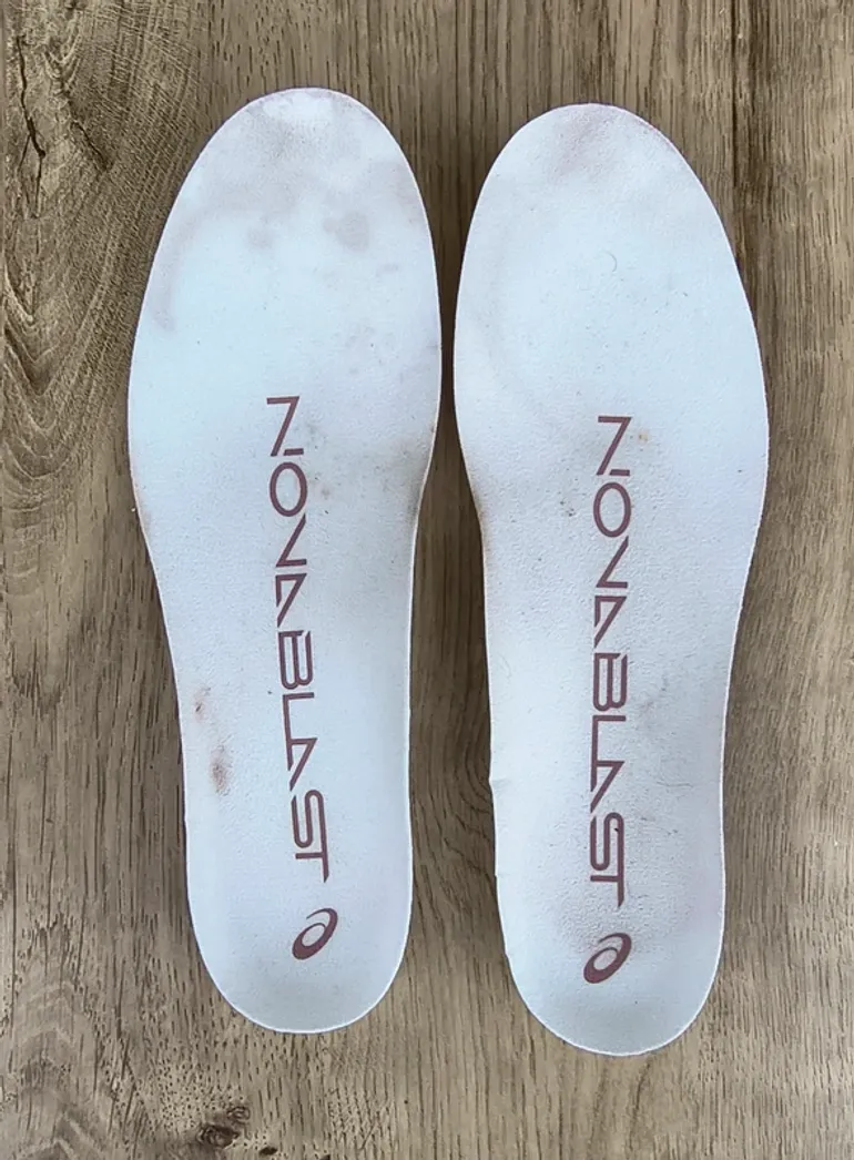 Gebrauchtes Mizuno Novablast 6 bike — Bild 6 von 7