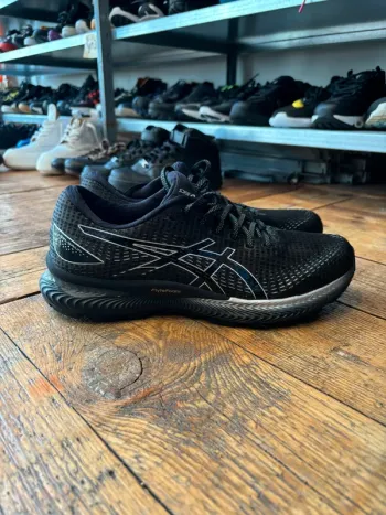 Used Asics Gel-Saiun bike — image 3 of 5
