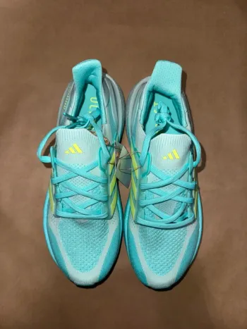 Used Adidas Ultraboost 5 bike — image 2 of 4