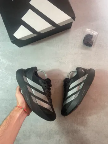 Used Adidas Evo SL Running Shoes