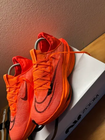 Tweedehands Nike Alphafly Next% 2 bike — afbeelding 3 van 14