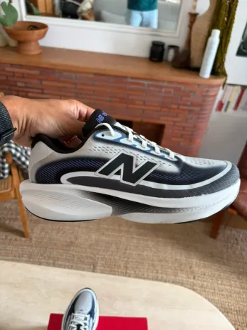 Used New Balance Ellipse v1 bike — image 4 of 11