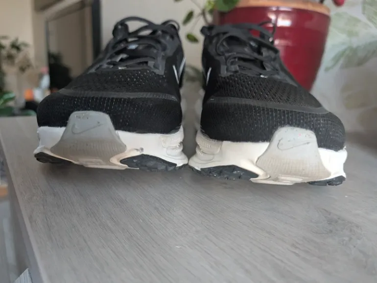 Gebrauchtes Nike Vomero 18 bike — Bild 10 von 13