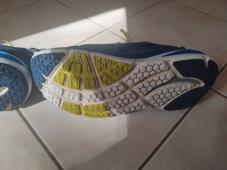 Gebrauchtes Hoka Bondi 4 bike — Bild 4 von 8
