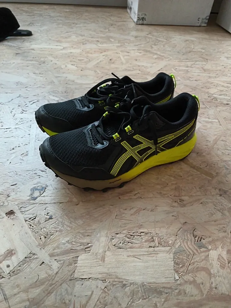 Używany Asics Gel-Kanaku 5 bike — zdjęcie 3 z 6