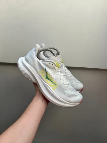Gebrauchtes Hoka Mach 6 Running Shoes