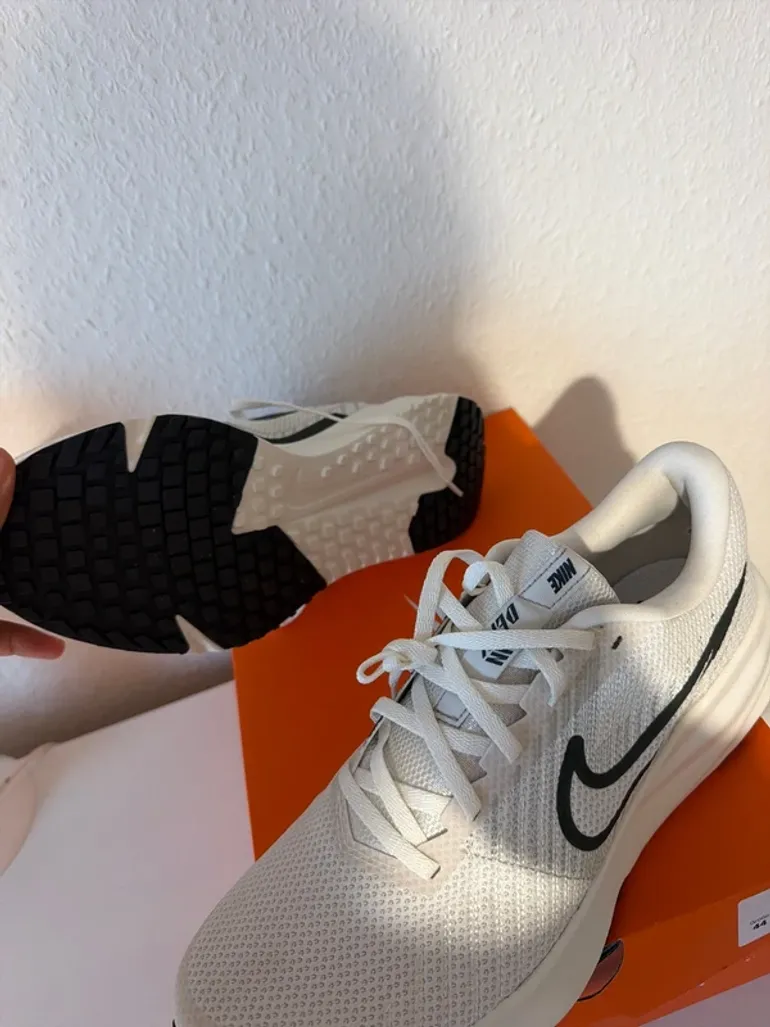 Gebrauchtes Nike Run Defy bike — Bild 4 von 4