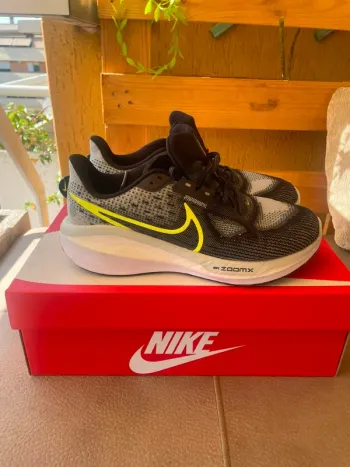 Used Nike Zoom X bike — image 3 of 3