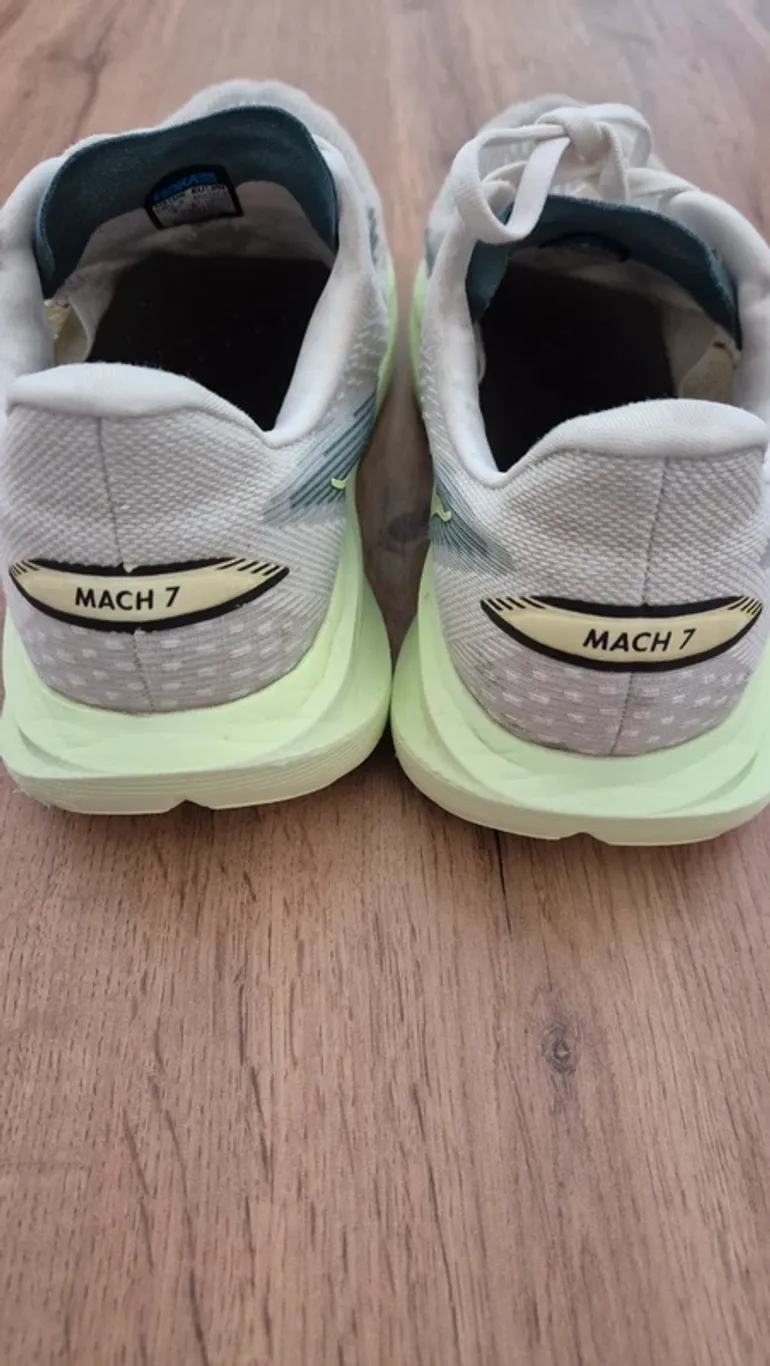 Used Hoka Mach7 bike — image 6 of 7