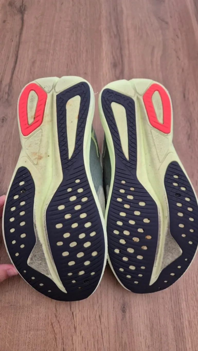 Used Hoka Mach7 bike — image 7 of 7
