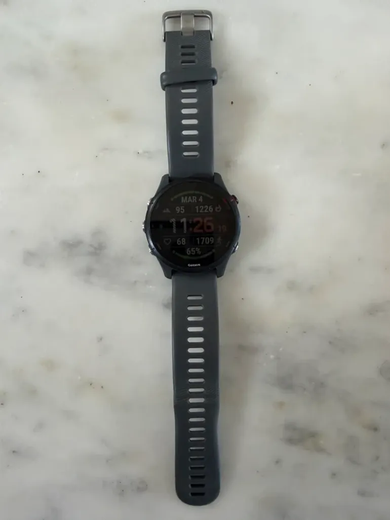Used Garmin Forerunner 255 bike — image 2 of 3